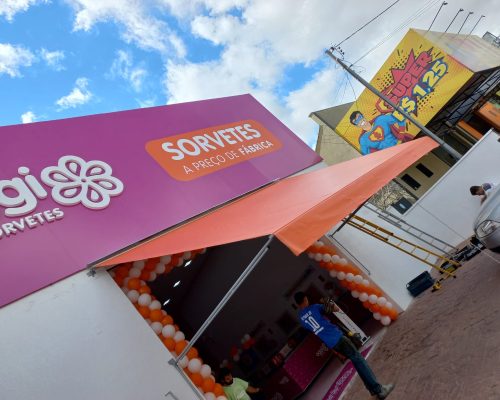 10b43dda3e801cd08bb2a68db6bbef43